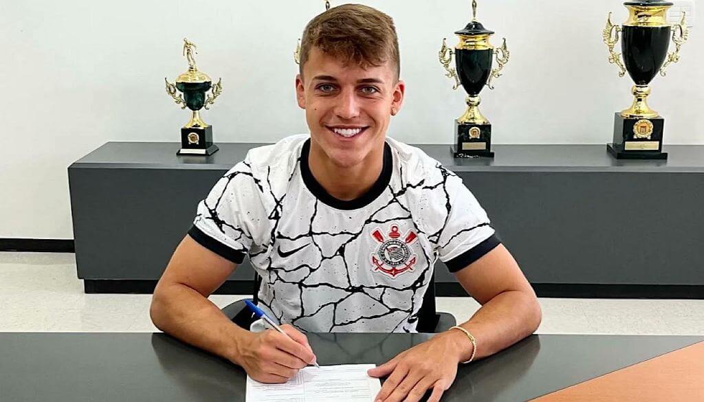 Brazylijczyk z polskimi korzeniami trafi do Ekstraklasy. Otwarcie mówił, że chce grać dla Polski Zdjęcie główne wpisu