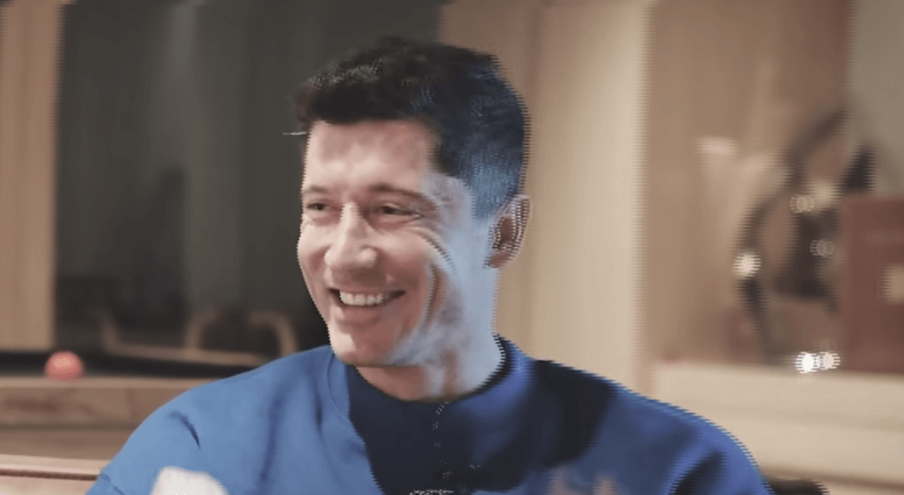 Lewandowski roześmiał się po pytaniu o następcę Xaviego. „Nie, nie. Nie dam się wciągnąć w spekulacje” Zdjęcie główne wpisu