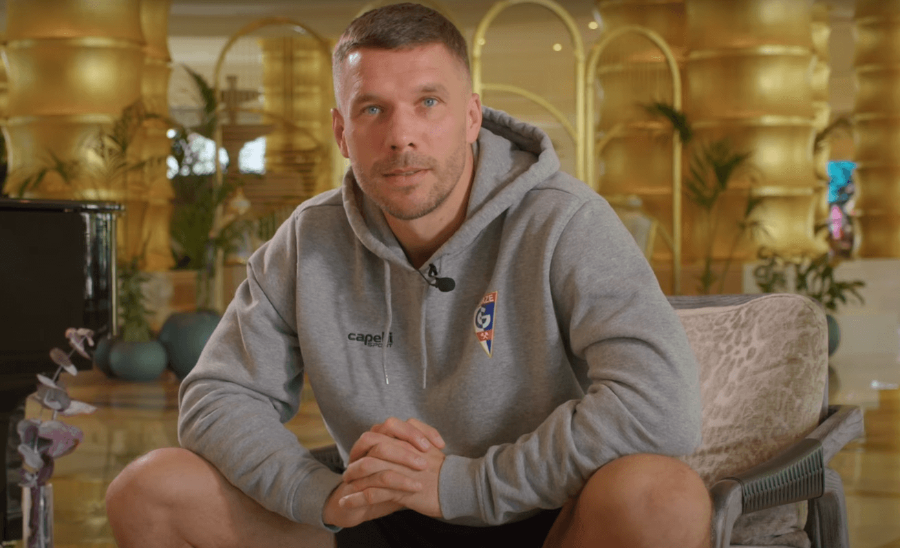 Niemiecka policja grozi Podolskiemu. Chodzi o zdarzenia z pożegnalnego meczu Zdjęcie główne wpisu