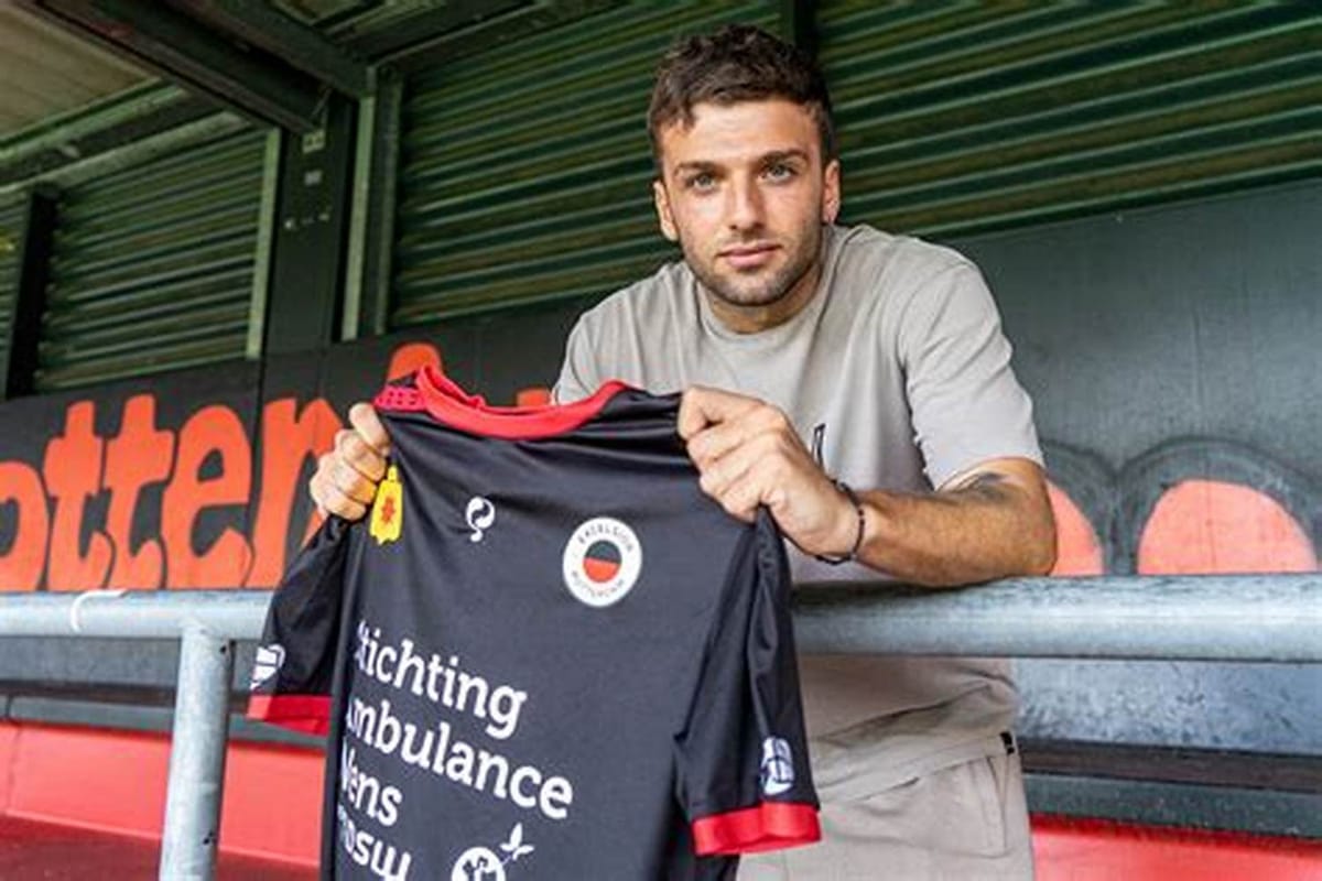 Dwa lata temu był łączony z Legią. Dziś może trafić do Rakowa. Szykuje się mocny transfer do Ekstraklasy Zdjęcie główne wpisu