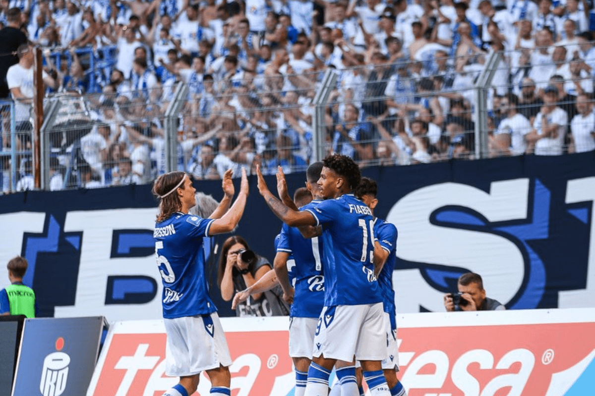 Czołowy strzelec Ekstraklasy na celowniku Lecha Poznań! Mocne otwarcie okna transferowego? Zdjęcie główne wpisu