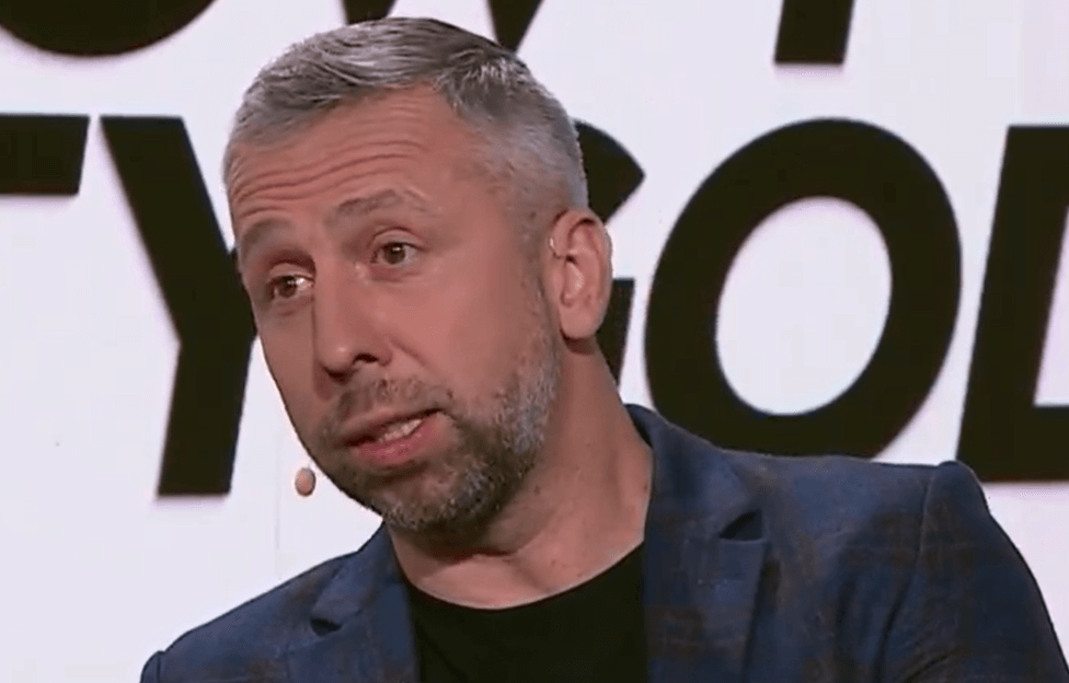 Jakub Wawrzyniak przeprasza Maximiliana Oyedele. „Zabrakło mi klasy. Puściły lejce” Zdjęcie główne wpisu