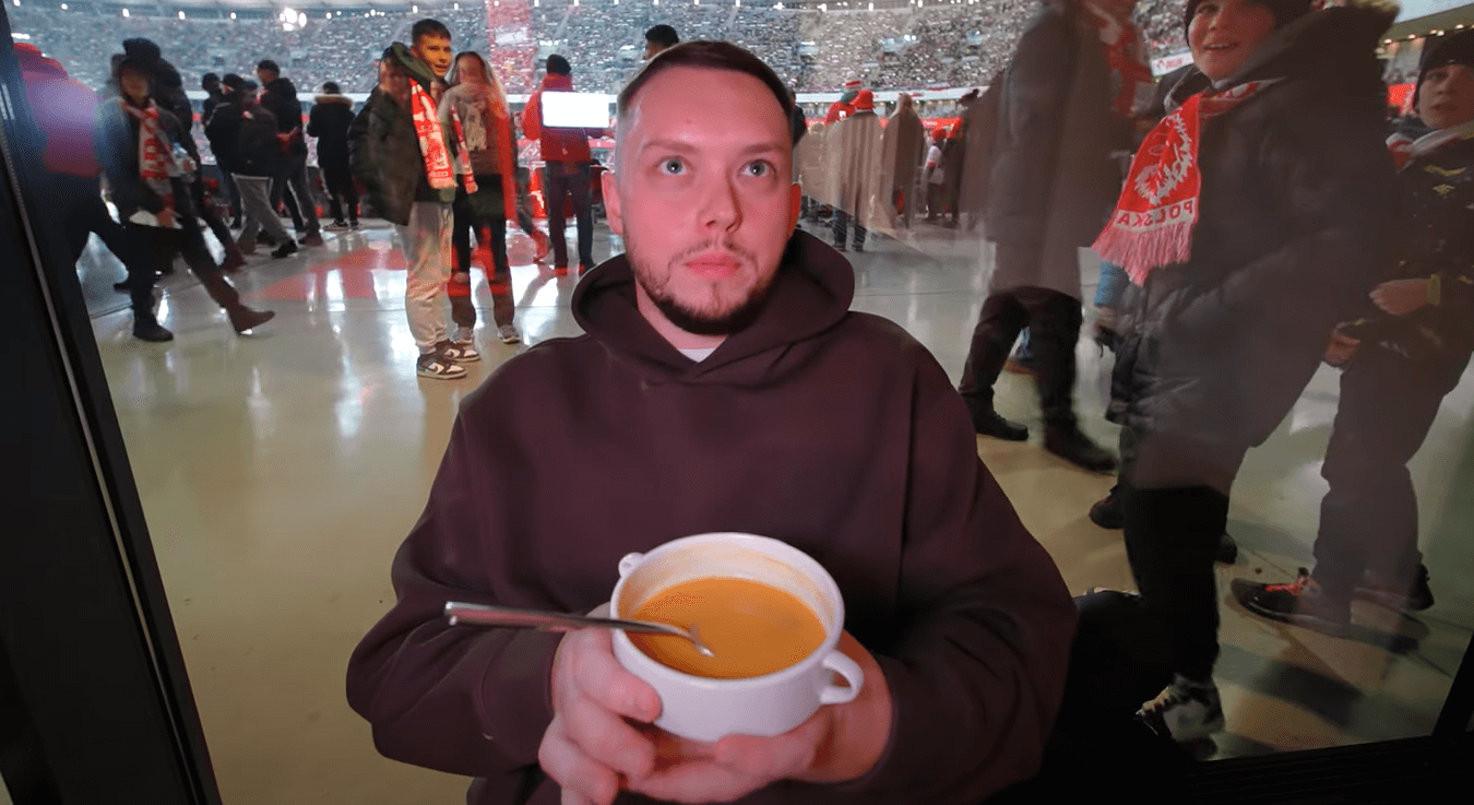 Książulo ocenił catering na PGE Narodowym. Za bilet zapłacił… 2000 złotych. „Chłam, tandeta” Zdjęcie główne wpisu