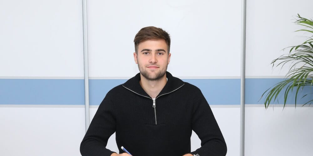 Z Hutnika Kraków do Serie B? Polak łączony z sensacyjnym transferem Zdjęcie główne wpisu