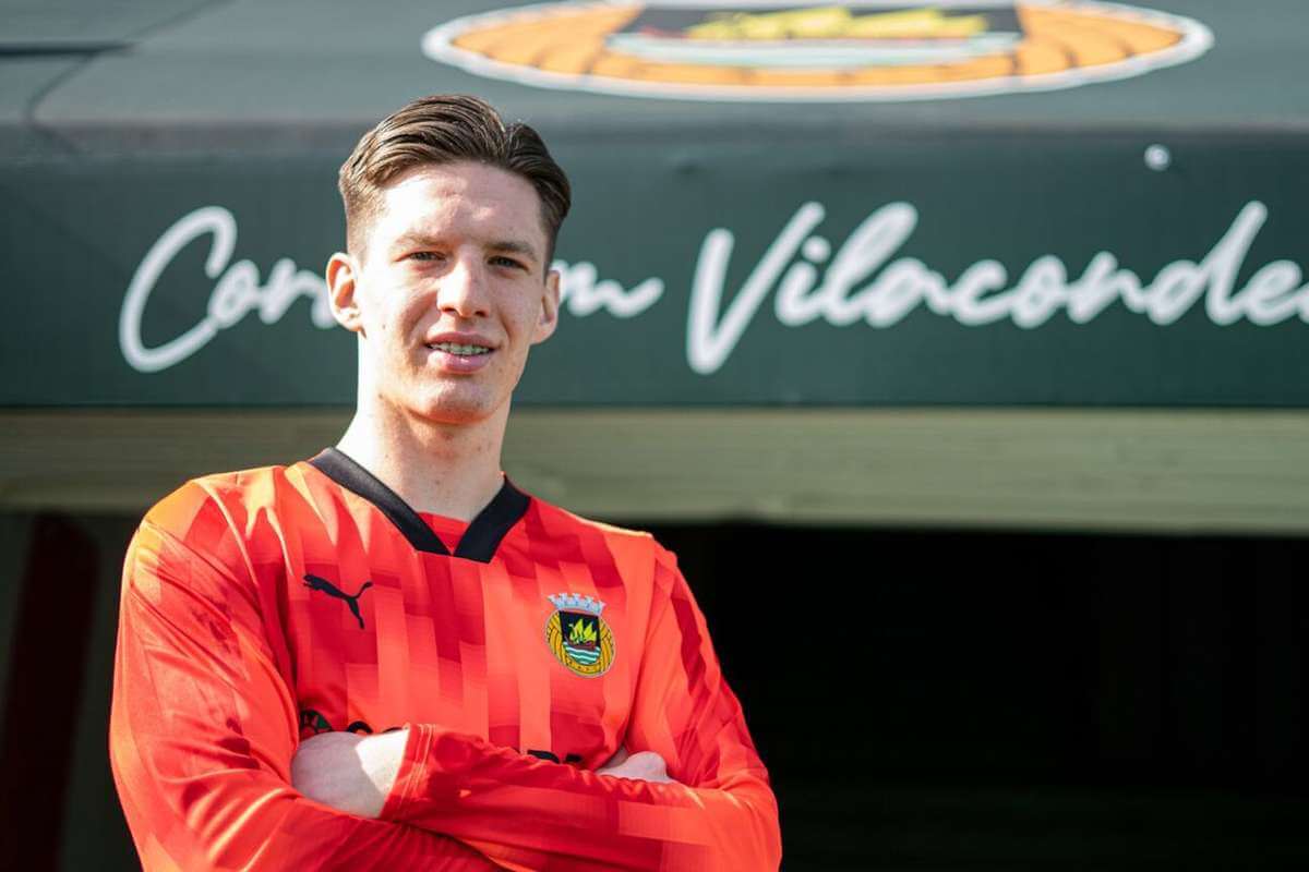 Wielki klub chce Cezarego Misztę! Kariera Polaka w Portugalii nabiera zawrotnego tempa Zdjęcie główne wpisu