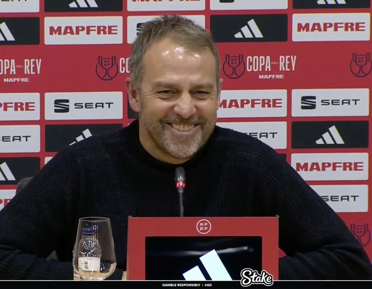 Flick skomentował nieobecność Lewandowskiego z Betisem. „Jeśli nie gra Wojciech, to Robert tak samo” Zdjęcie główne wpisu