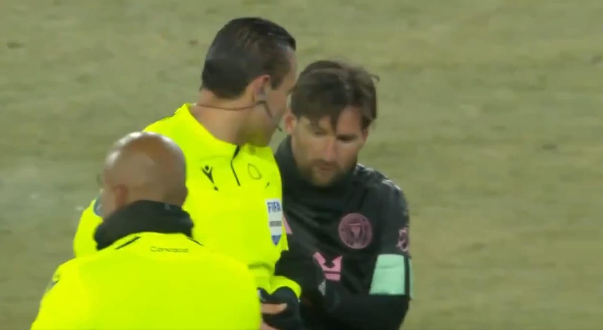 Meksykański sędzia poprosił Leo Messiego o autograf. Spotkała go sroga kara Zdjęcie główne wpisu