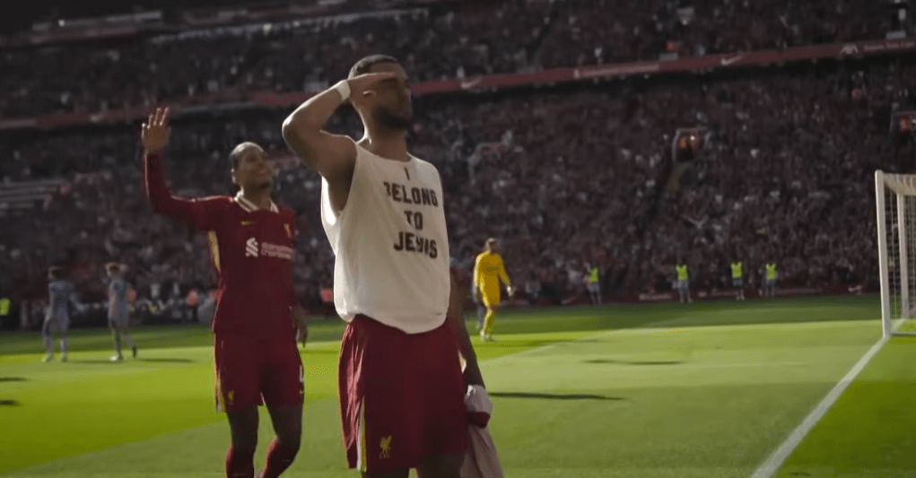 Piłkarz Liverpoolu może zostać ukarany za cieszynkę. Poszło o religijny przekaz Zdjęcie główne wpisu