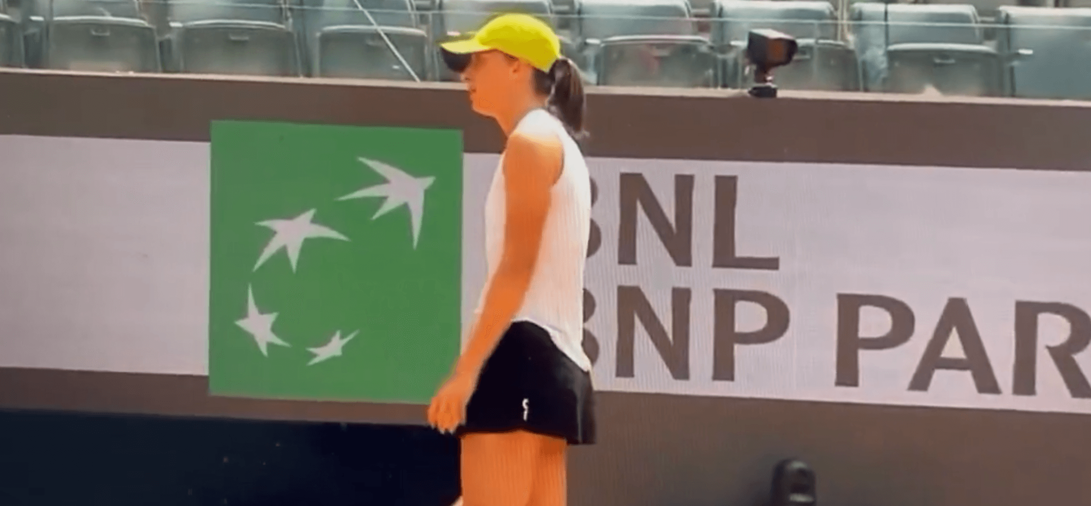 Mikrofony wychwyciły rady trenera Igi Świątek. Kamery nagrały frustrację Polki [WIDEO] Zdjęcie główne wpisu