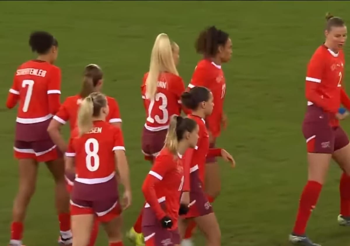 15-latkowie rozgromili kobiecą reprezentację Szwajcarii. Federacja chciała ukryć wynik meczu Zdjęcie główne wpisu