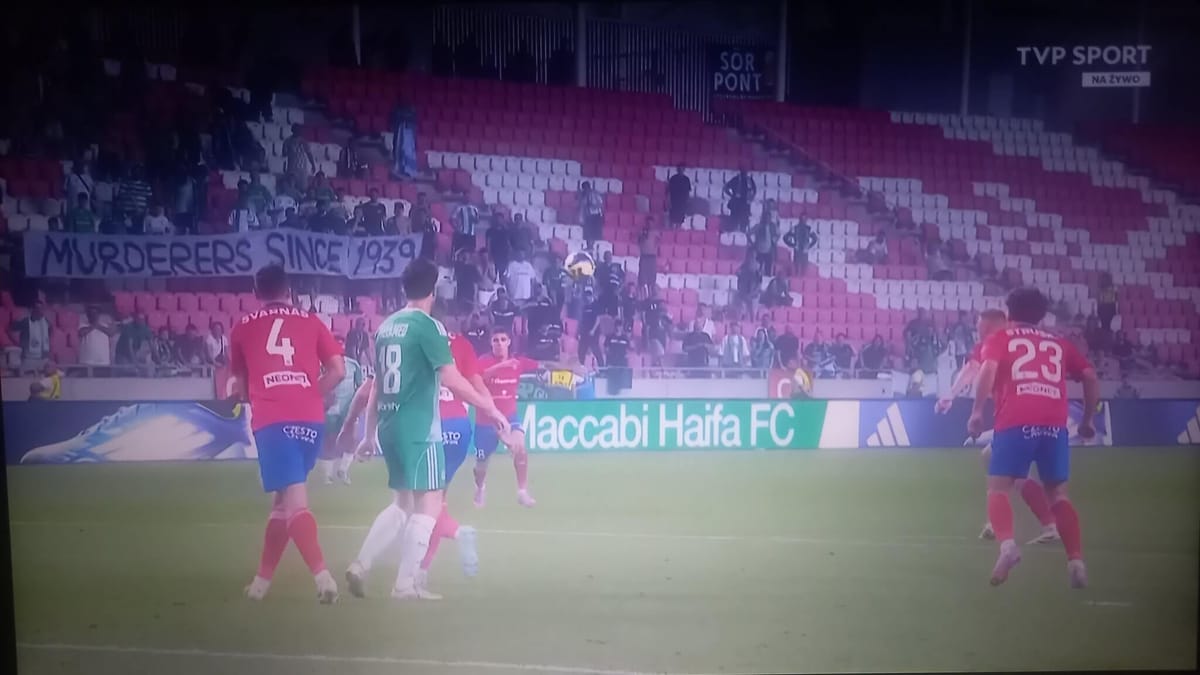 Kolejni politycy odpowiadają na skandaliczne zachowanie kibiców Maccabi. Minister spraw zagranicznych: „Mam nadzieję” Zdjęcie główne wpisu