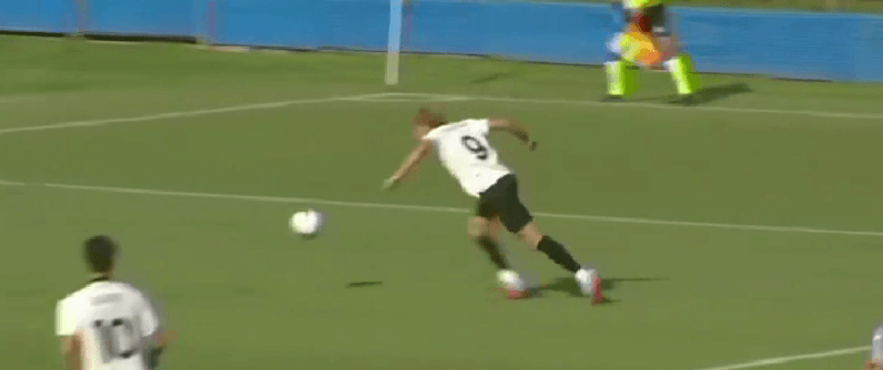 Świetna seria 19-latka we Włoszech. Strzela gola za golem. To już szósty mecz z rzędu Zdjęcie główne wpisu