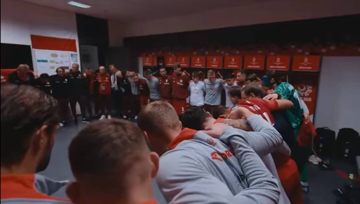 Mocna przemowa Jakuba Kamińskiego przed meczem z Holandią. „Ludzie się bili, żeby dostać bilety” [WIDEO] Zdjęcie główne wpisu