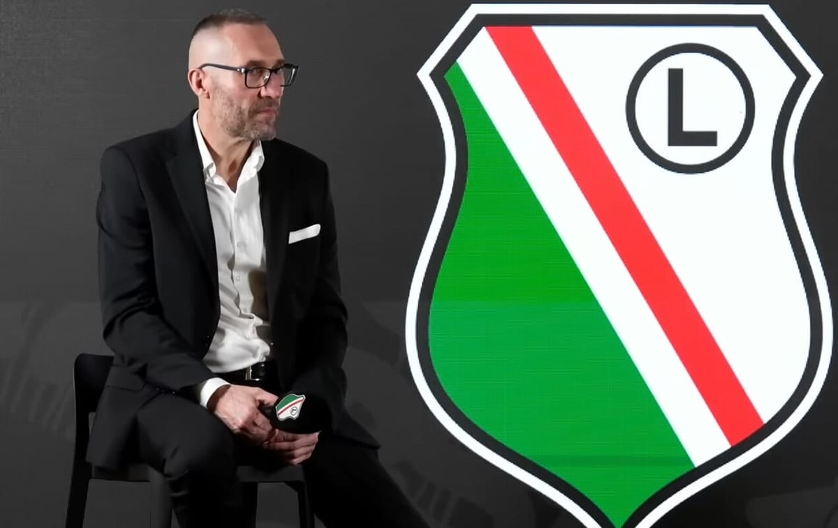 Strzelił w tym sezonie 25 goli – trafi do Legii? Marek Papszun może otrzymać bramkostrzelnego napastnika Zdjęcie główne wpisu