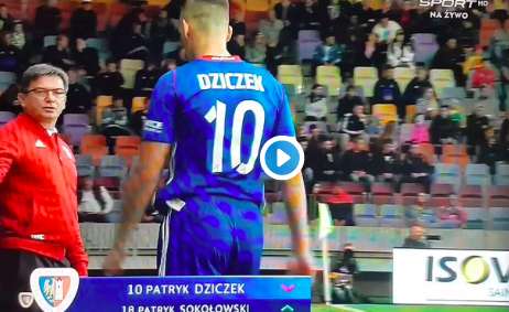 Nieładne zachowanie Patryka Dziczka po zejściu z boiska [VIDEO] Obraz wpisu