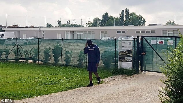 Balotelli przyszedł na trening, a klub nie chciał go wpuścić! Obraz wpisu