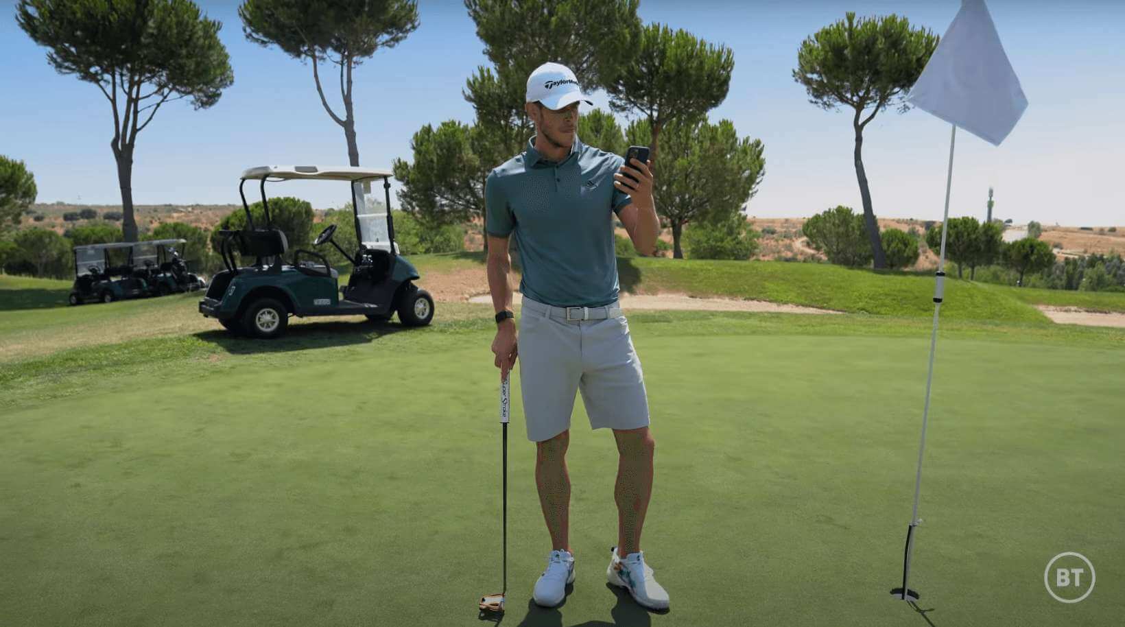 Gareth Bale trolluje kibiców! Wziął udział w reklamie, w której… gra w golfa [WIDEO] Obraz wpisu