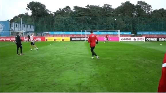 Wojciech Szczęsny w akcji. Strzela rzuty wolne jak Andrea Pirlo [WIDEO] Obraz wpisu