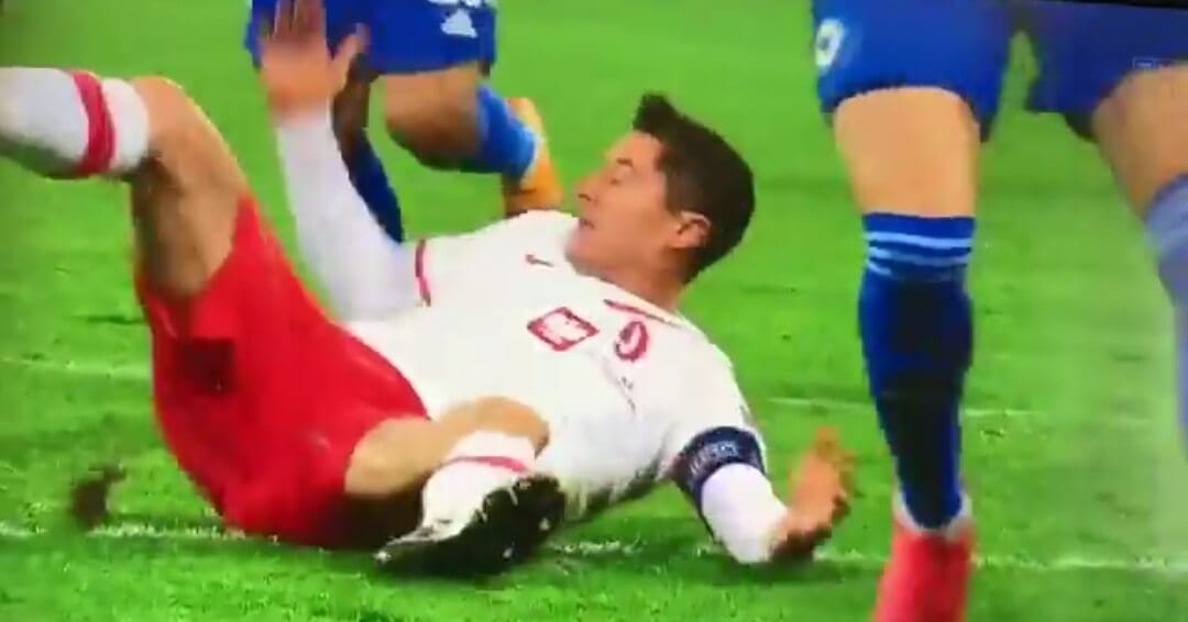 Bośnia gra w dziesiątkę! Zasłużona czerwona kartka? [WIDEO] Obraz wpisu