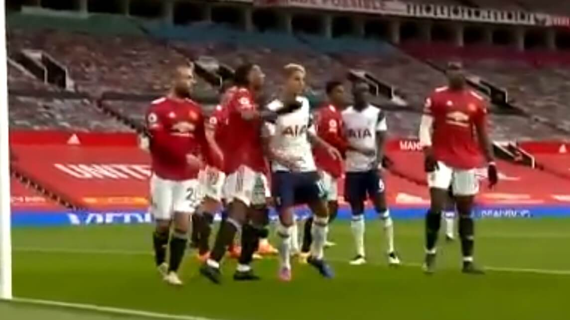 Martial wyrzucony z boiska w hicie Premier League. Kontrowersja to mało powiedziane [WIDEO] Obraz wpisu