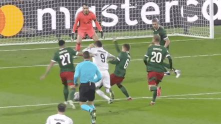 Robert Lewandowski okradziony z karnego? „Z ust sędziego udało się wyczytać…” Obraz wpisu