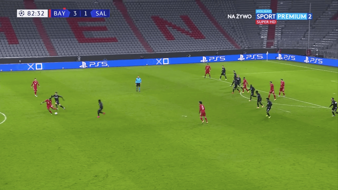 Zaskakujące rozegranie rzutu wolnego! Bawarczycy naoglądali się Ekstraklasy? [WIDEO] Obraz wpisu