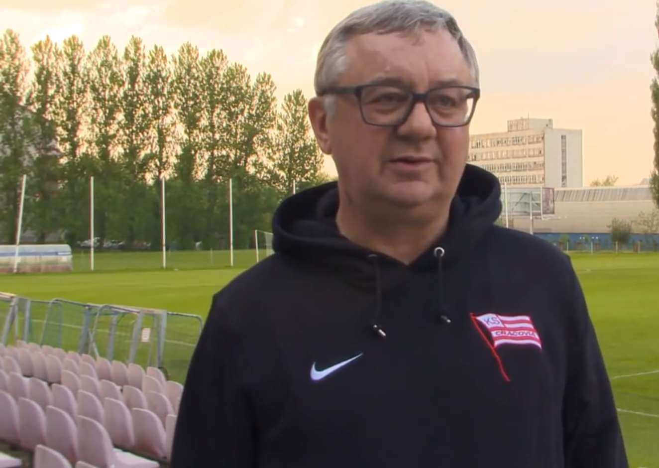 Właściciel Cracovii obiecał piłkarzowi podwyżkę na antenie. „To mój ulubiony zawodnik” Obraz wpisu