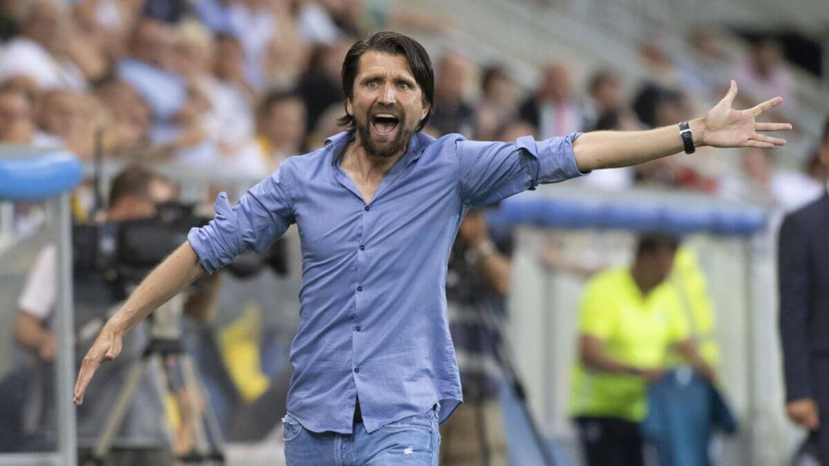 Były piłkarz Wisły Kraków: Hyballa pokazywał fu*ki, tyłek i to było dla niego żartem Obraz wpisu