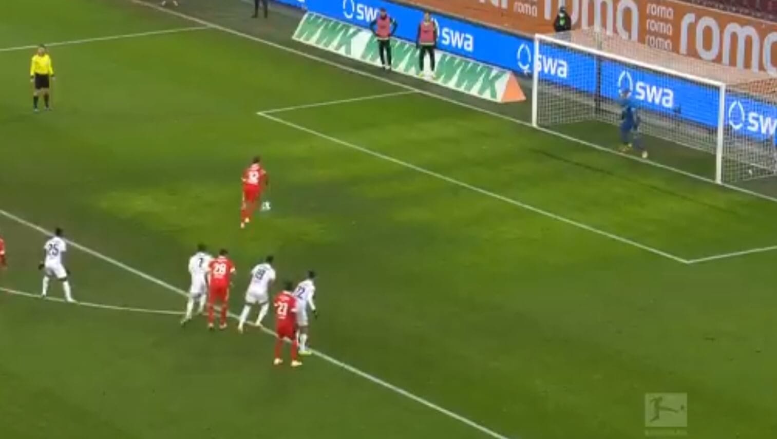 Rafał Gikiewicz obronił rzut karny przeciwko byłej drużynie. Świetna parada Polaka [WIDEO] Obraz wpisu