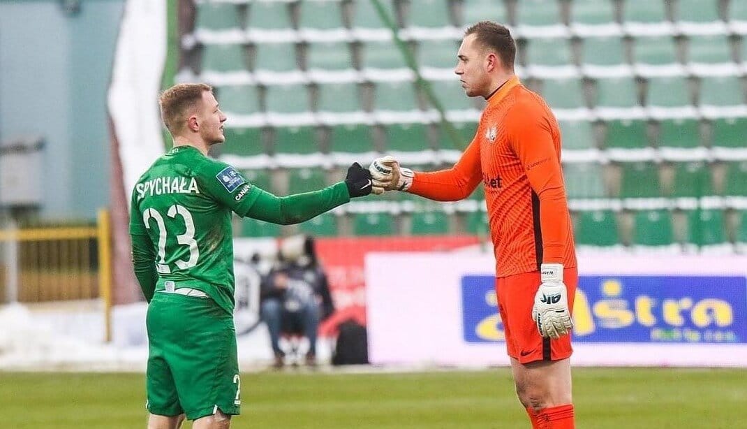 Adrian Lis o nastawieniu kibiców Lecha i zasadach w szatni. „Kupiliśmy koło fortuny i mamy tam wypisane kary” Obraz wpisu