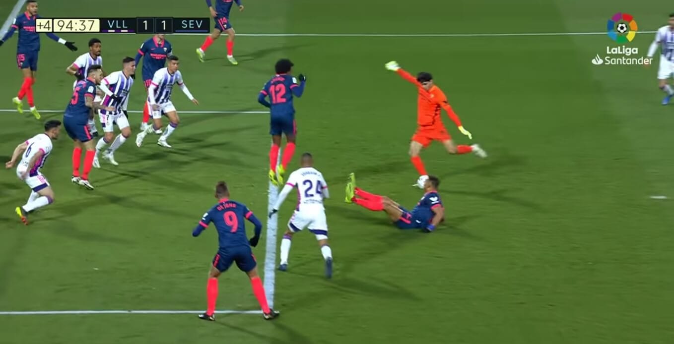 Szalona końcówka meczu w Hiszpanii! Bramkarz zdobył gola dla swojego zespołu w 94. minucie [WIDEO] Obraz wpisu