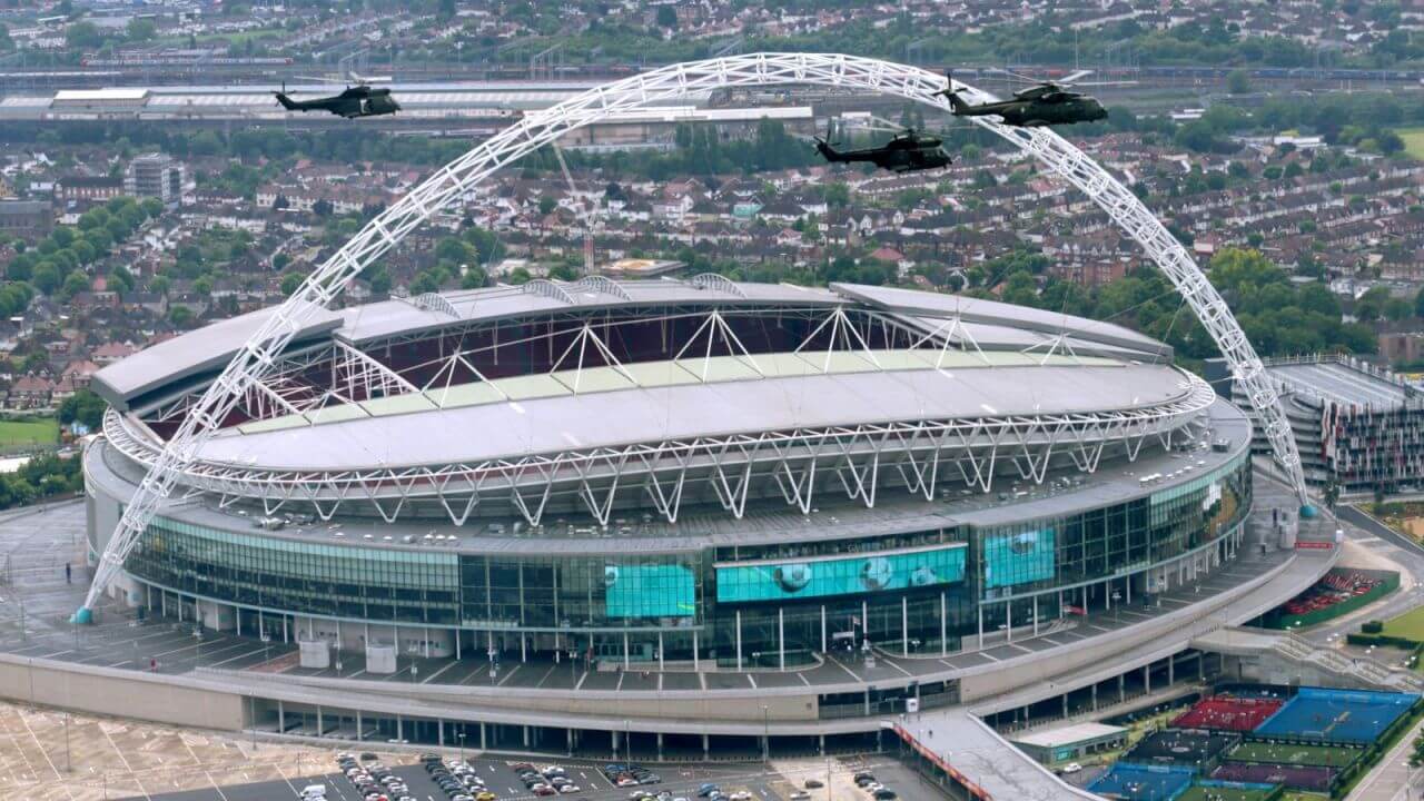 UEFA zamierza nagrodzić Anglików za walkę z Superligą. Wembley zostanie wyróżnione Obraz wpisu