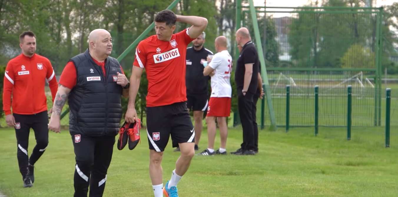 Ciąg dalszy problemów zdrowotnych Roberta Lewandowskiego. Na razie trenuje indywidualnie Obraz wpisu