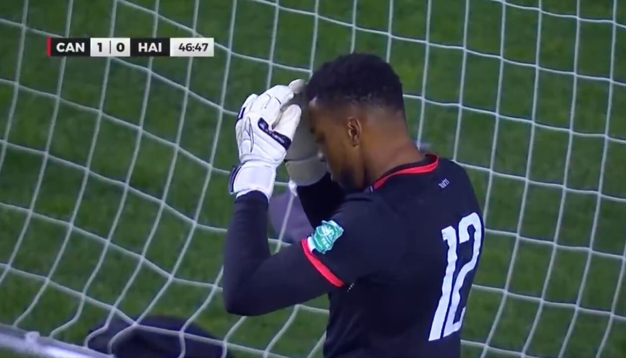 Kuriozalny samobój w kwalifikacjach do Mundialu. Co zrobił bramkarz? [WIDEO] Obraz wpisu