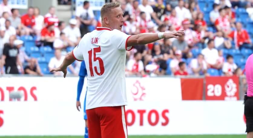 Angielska federacja zbada sprawę Kamila Glika. Polak wyjaśnił powód przepychanki z Walkerem Obraz wpisu