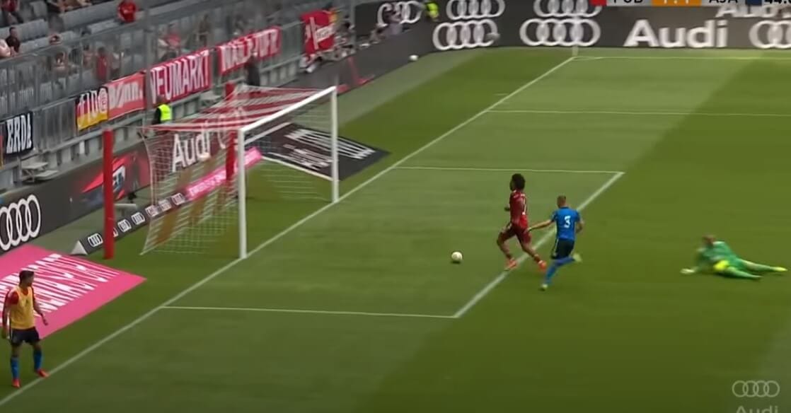 Piłkarz Bayernu nie strzelił bramki w TEJ sytuacji! Niedługo później „wyczyścił” swojego instagrama Obraz wpisu