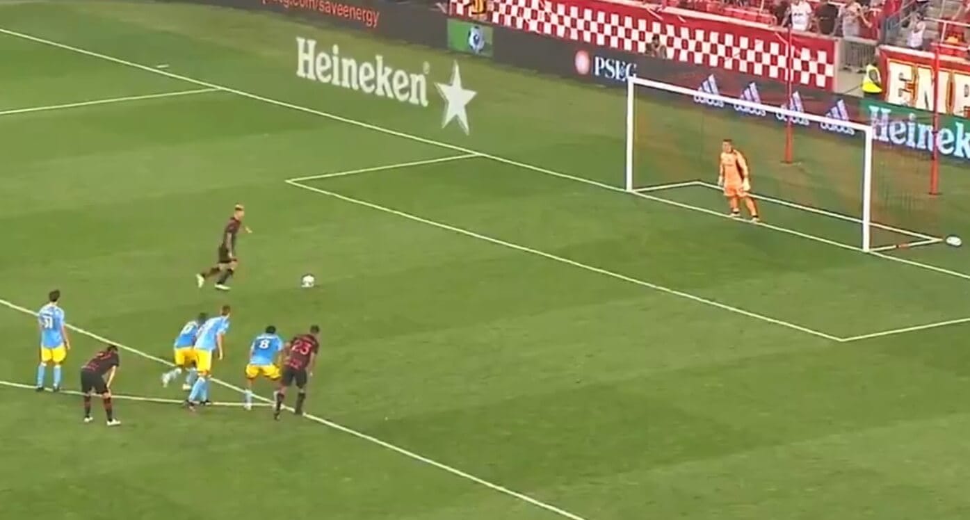 Patryk Klimala z bramką w polskim meczu. Pewnie pokonał bramkarza z jedenastu metrów [WIDEO] Obraz wpisu