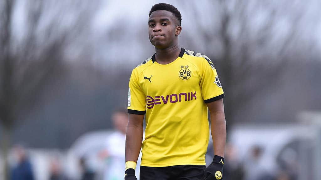 Youssoufa Moukoko o ciężkim początku w seniorach BVB: „Chciałem zakończyć karierę, ale…” Obraz wpisu