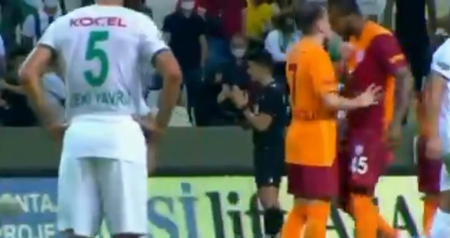 Niecodzienne sceny w lidze tureckiej! Marcao zaatakował kolegę z drużyny [WIDEO] Obraz wpisu