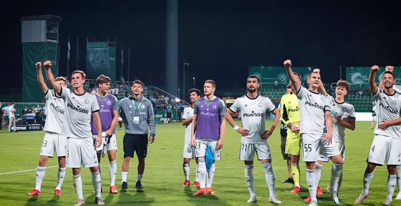 Piłkarz Legii skomentował chęć odejścia Emreliego. „Nikt tu za nim płakać nie będzie” Obraz wpisu