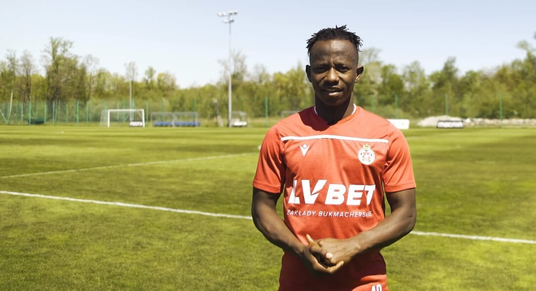 Jego bramkę widział cały piłkarski świat! „Gratulacje napływały z wielu krajów. Pisał Kalidou Koulibaly” Obraz wpisu