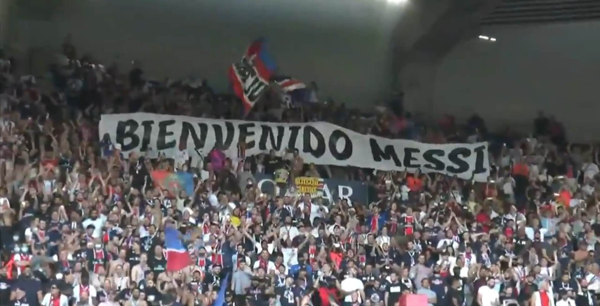 Powitanie Leo Messiego i wygwizdanie Kyliana Mbappe. Kibice PSG dali o sobie znać [WIDEO] Obraz wpisu