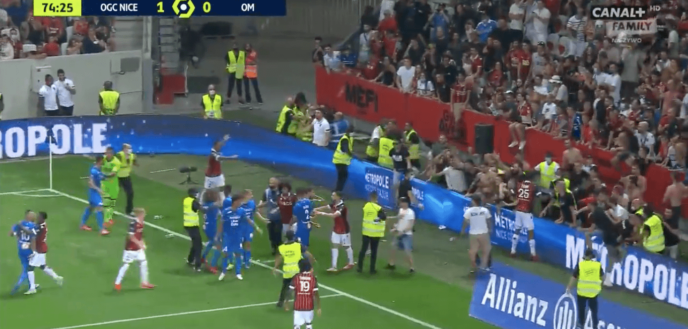Payet kontra kibice! Mecz w Nicei przerwany [WIDEO] Obraz wpisu