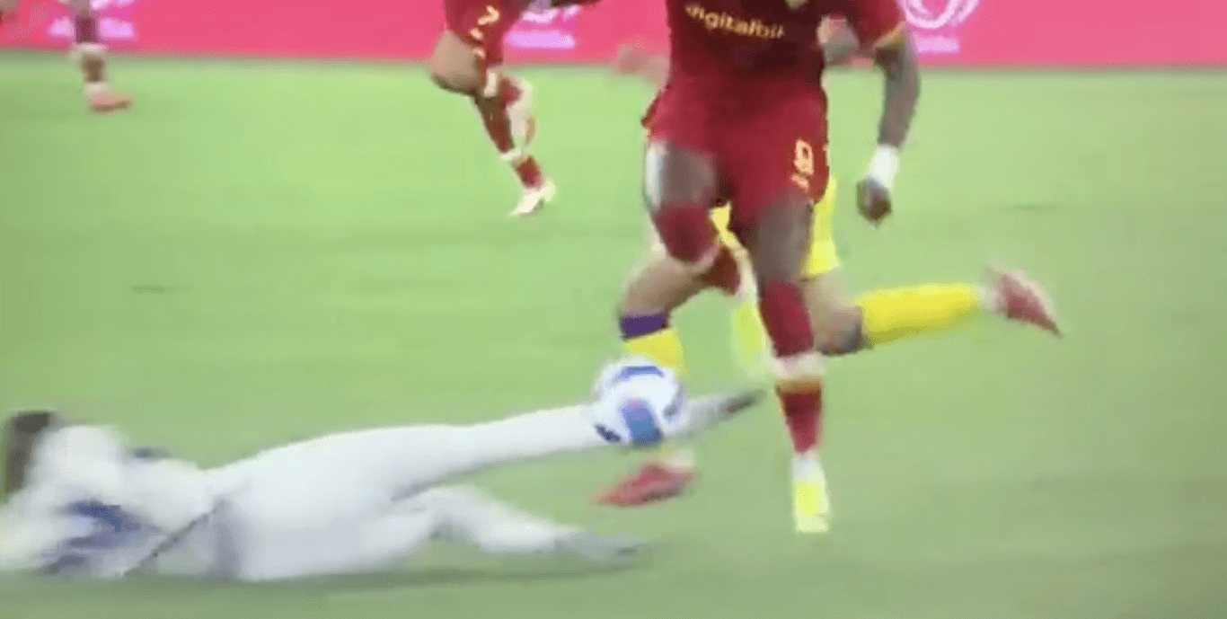 Drągowski wyleciał z boiska! Fiorentina nie poradziła sobie w dziesiątkę [WIDEO] Obraz wpisu