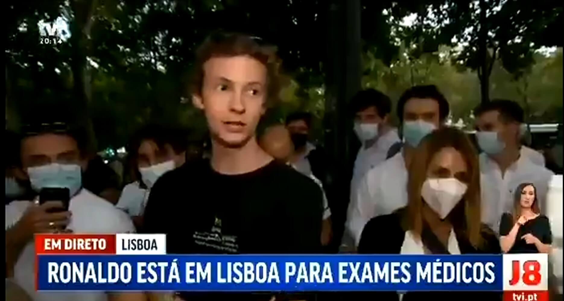 Kibic Arsenalu zezłomował swój ukochany klub. „Ronaldo nie będzie grał u naszych rywali, bo my konkurujemy z Brighton” [WIDEO] Obraz wpisu