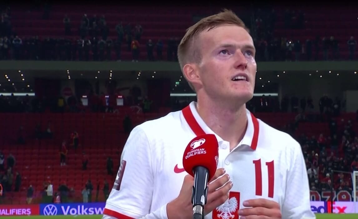 Karol Świderski zemdlał w przerwie meczu. Został zabrany do szpitala Obraz wpisu