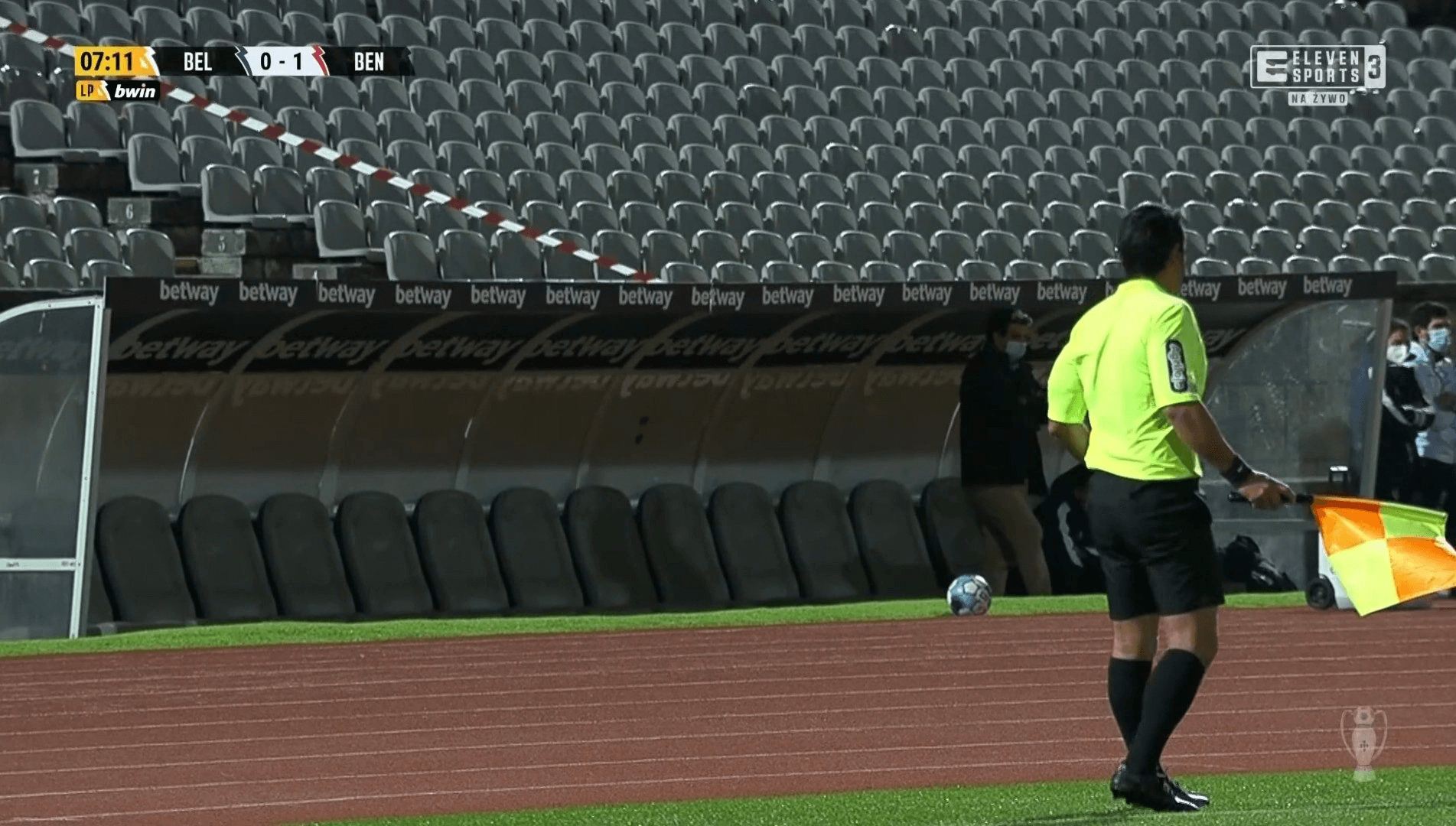 Przedziwny mecz portugalskiej ekstraklasy! Gospodarze wystąpili w dziewięciu i nie dokończyli spotkania Obraz wpisu