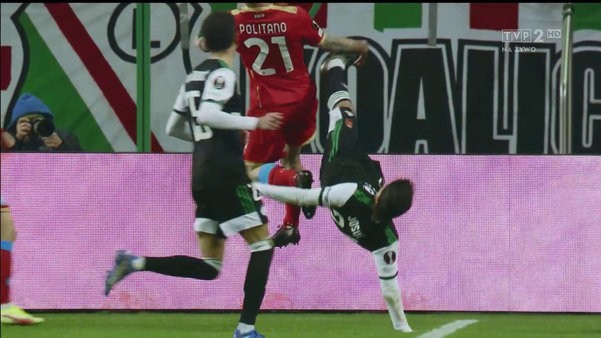 Napoli odwraca wynik spotkania! Głupie błędy Legionistów [WIDEO] Obraz wpisu