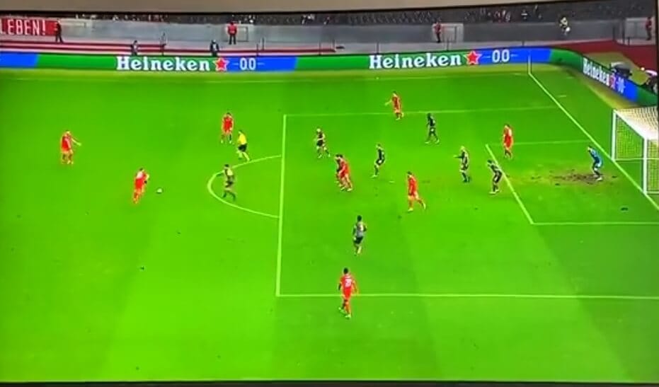 Asysta Tymoteusza Puchacza w LKE! Union remisuje do przerwy [WIDEO] Obraz wpisu