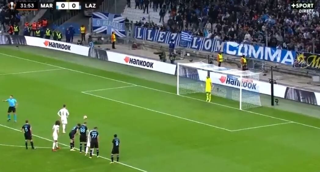 Bramka Arkadiusza Milika w Lidze Europy! Polak pewnie wykonał rzut karny [WIDEO] Obraz wpisu